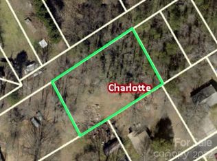 5528 Douglas St #21-22, Charlotte, NC 28269