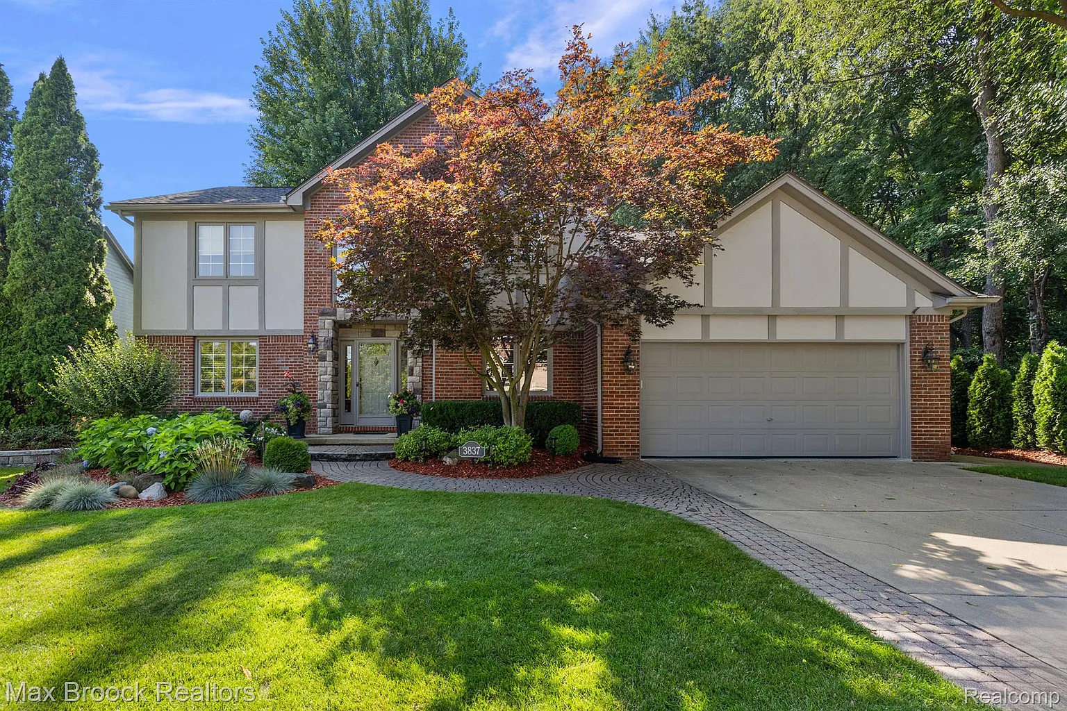 3837 Edenderry Dr photo 1