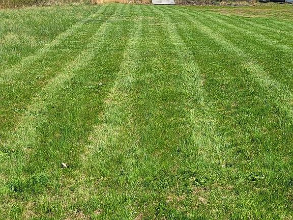 3rd image of 40626 Rudys Ln