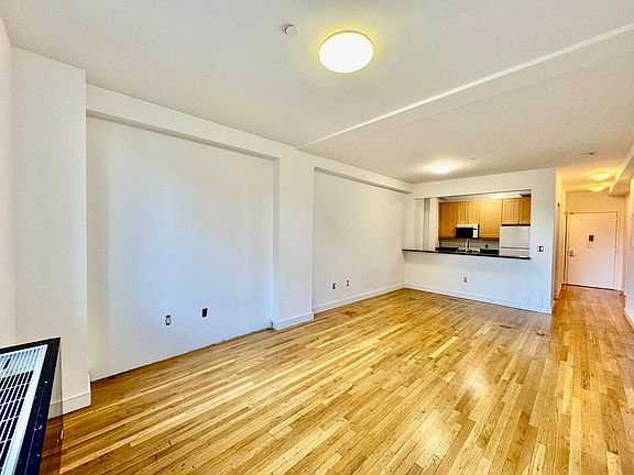 2nd image of 2734 21st St #3D