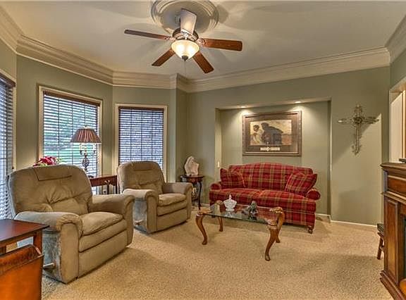 5th image of 6151 N Hull Dr