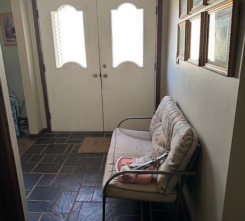 5th image of 1092 Mount Pleasant Rd