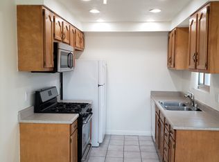 16681 Dolores Ln APT C, Huntington Beach, CA 92649