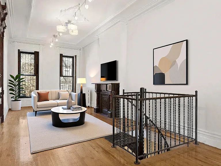 410 Jefferson Ave #1 — Photo 3