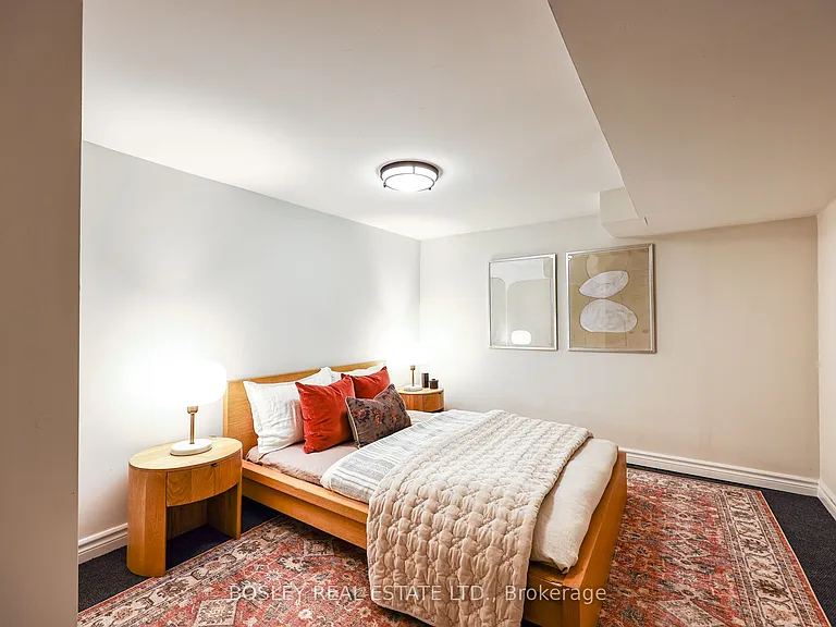 16 Hallam St #BASEMENT — Photo 8