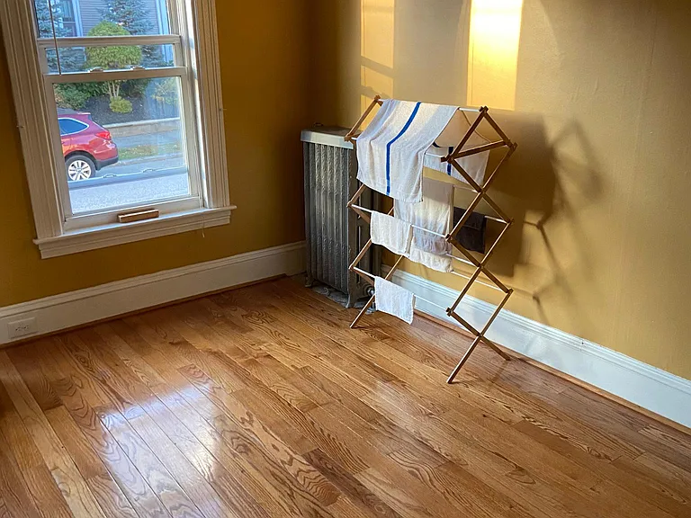 420 Coolidge Ave — Photo 2