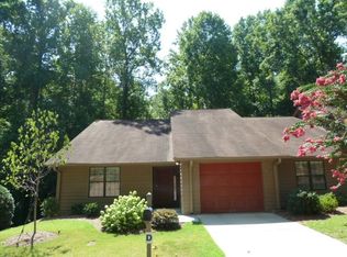 2151 Shea Ln, Seneca, SC 29672