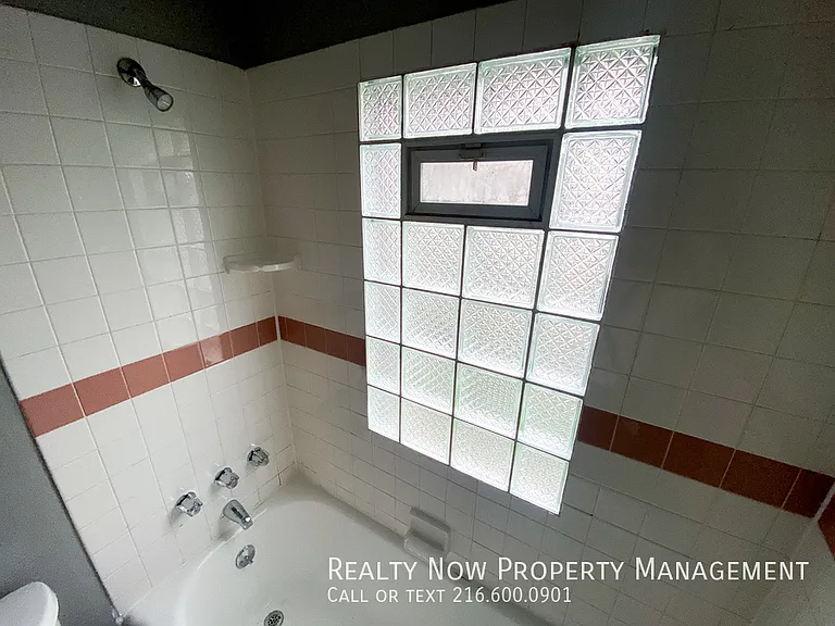 1504 Sherbrook Rd #1-1504SHERBROOK1 — Photo 49