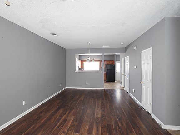 2nd image of 1479 Riverrock Trl