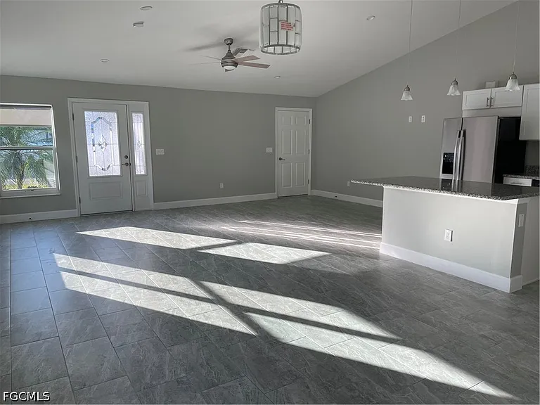 174 Village Cir — Photo 2