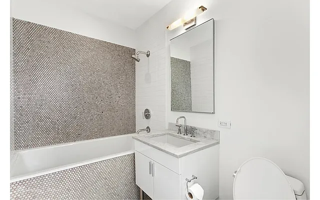 Rented by Douglas Elliman | media 13