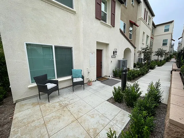 2220 S Cordon Gln — Photo 19