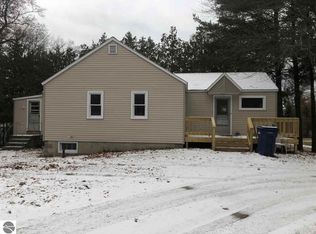 3167 Three Mile Rd N, Traverse City, MI 49686