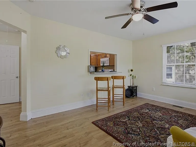 1007 Anarine Rd — Photo 3