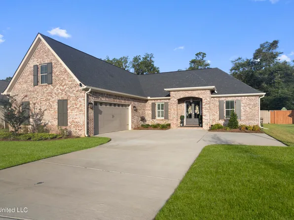 12531 Westwood Pl, Gulfport, MS 39503