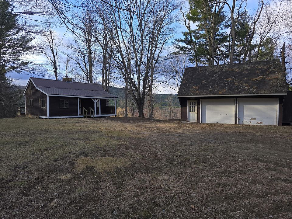 1st image of 76 Balsam Dr