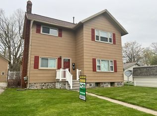225 E Church St #2, Williamston, MI 48895