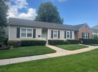 117 Harbor S, Amityville, NY 11701