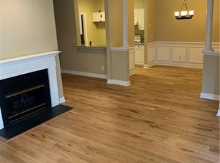 5730 Closeburn Rd APT E, Charlotte, NC 28210