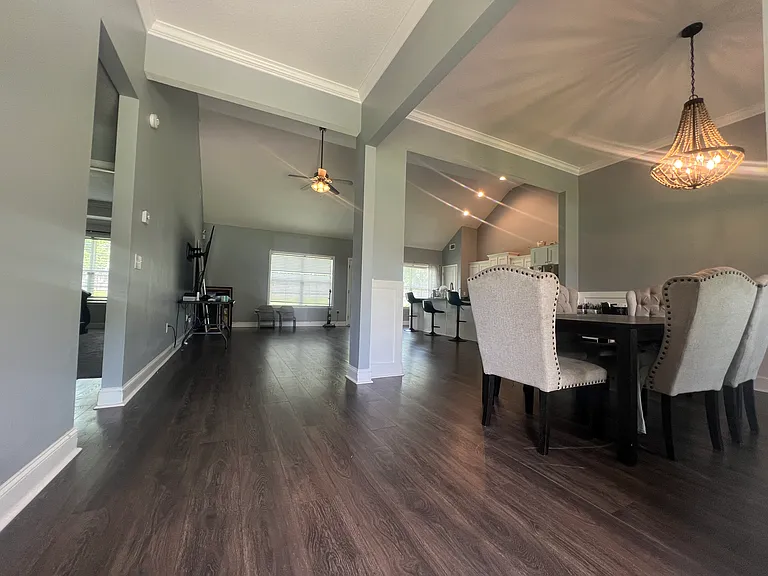 203 Tannery Ln — Photo 4