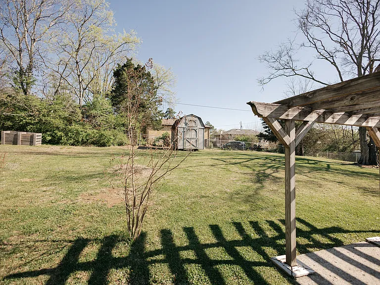 3114 Richmond Hill Dr — Photo 39