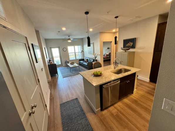 Allum at South Post Oak