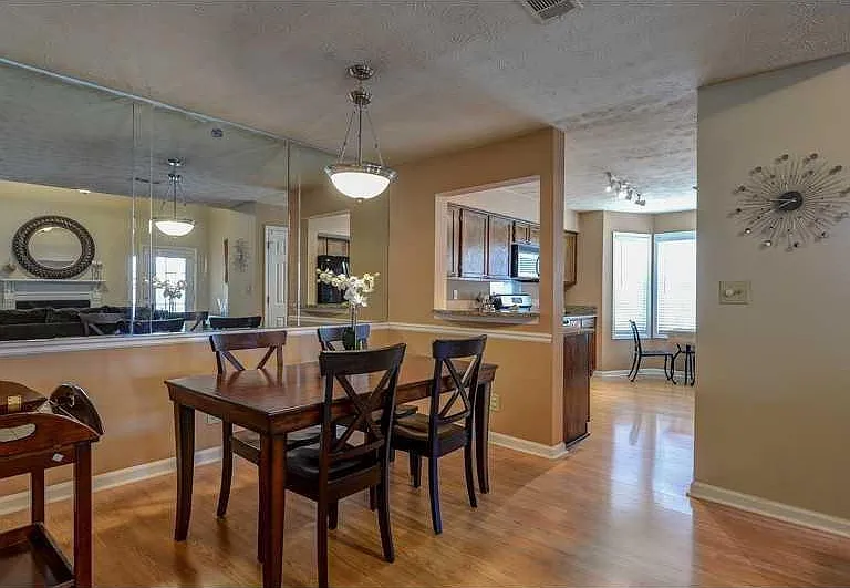 4101 Riverlook Pkwy SE #101 — Photo 3