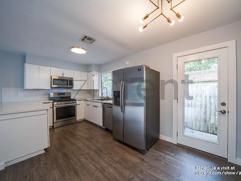 5400 Lishill Cv #A — Photo 6