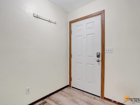 5531 Windflower Cir #1