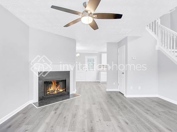 4th image of 3900 Melanie Woods Dr