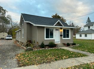 216 Buchanan St, Bronson, MI 49028