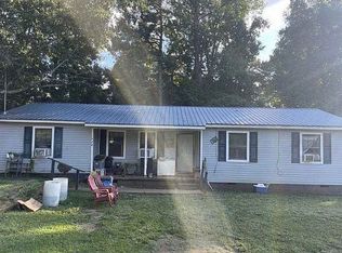 1420 Vaughn Loop Rd, Jacksons Gap, AL 36861