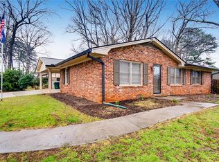 754 Old Tucker Rd, Stone Mountain, GA 30087