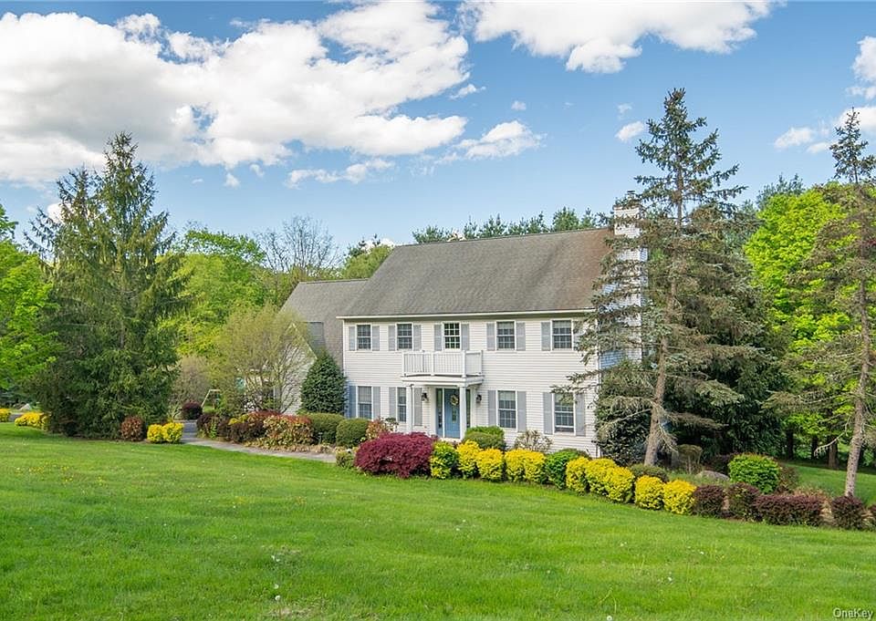 1st image of 523 Birdsall Dr
