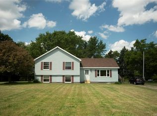 7044 Fisher Rd, Oakfield, NY 14125