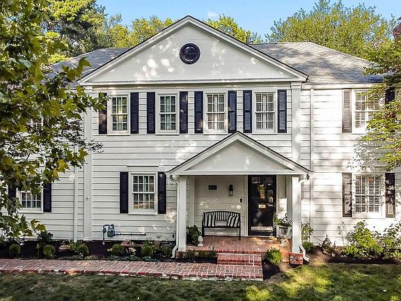 3rd image of 6417 Willow Ln