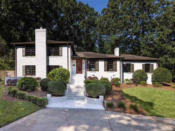 5300 Doncaster Dr, Charlotte, NC 28211