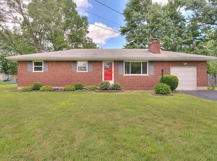 726 Oskamp Dr, Loveland, OH 45140