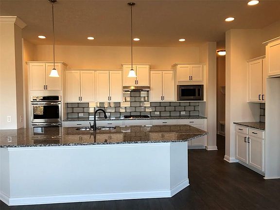 5th image of 1754 Avondale Dr
