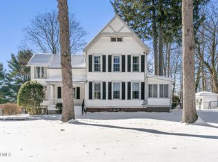 174 Menands Road, Loudonville, NY 12211