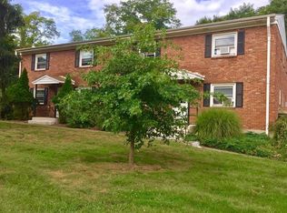 475 Christian Herald Rd APT D, Valley Cottage, NY 10989