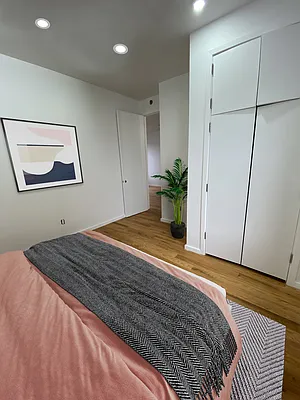 Rented by Sapphire Property Management LLC | media 5