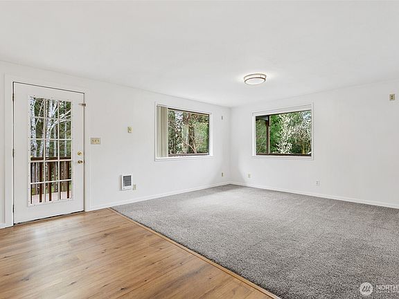5th image of 4540 E Pickering Road