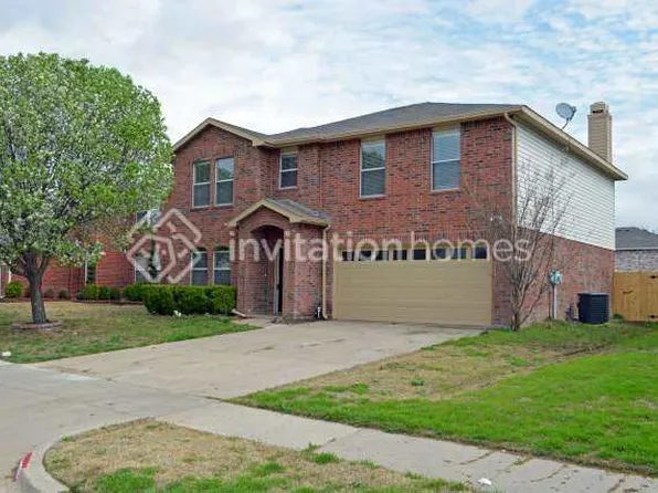 2928 Marco Dr, Grand Prairie, TX 75052