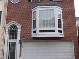 10520 Forest Hill Dr, Wexford, PA 15090