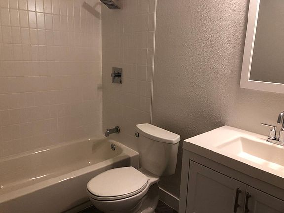 2nd image of 3500 Casa Grande Ave