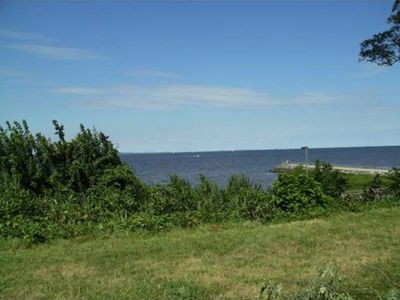 261 Shoreland Cir, Laurence Harbor, NJ, 08879