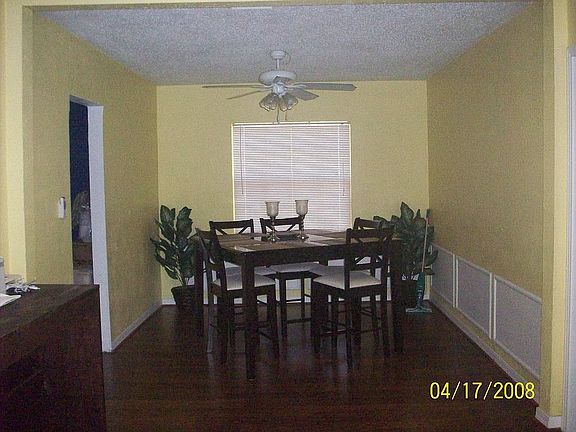 3rd image of 811 W Bougainvillea Ave