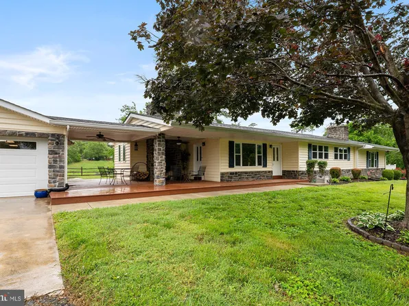 328 W Bay Front Rd, Lothian, MD 20711