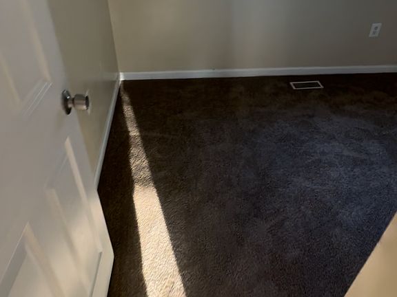 4th image of 5816 Falkland Pl